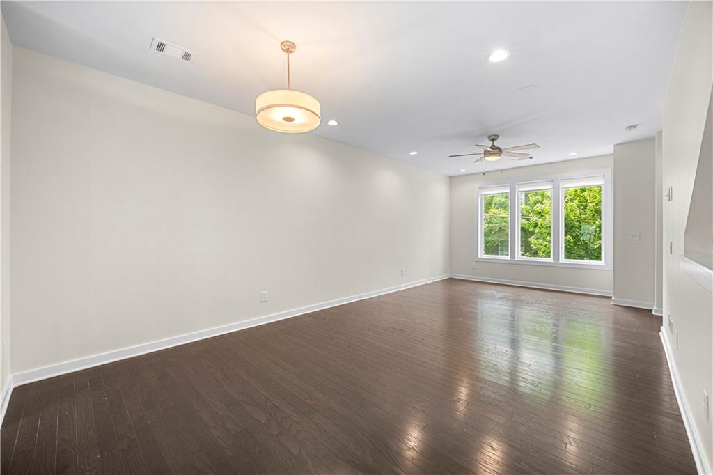 415 Gartrell Street SE Unit 16