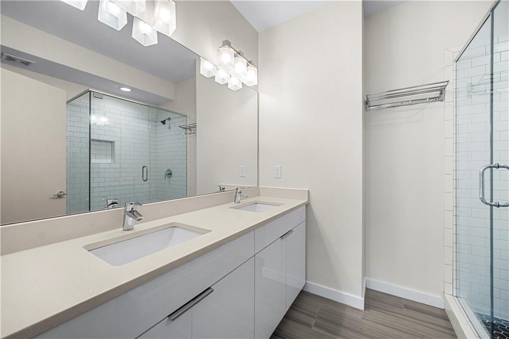 415 Gartrell Street SE Unit 16