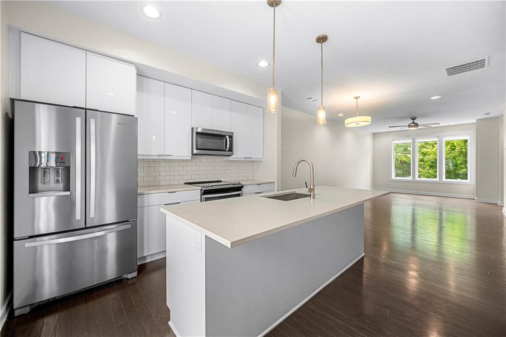 415 Gartrell Street SE Unit 16