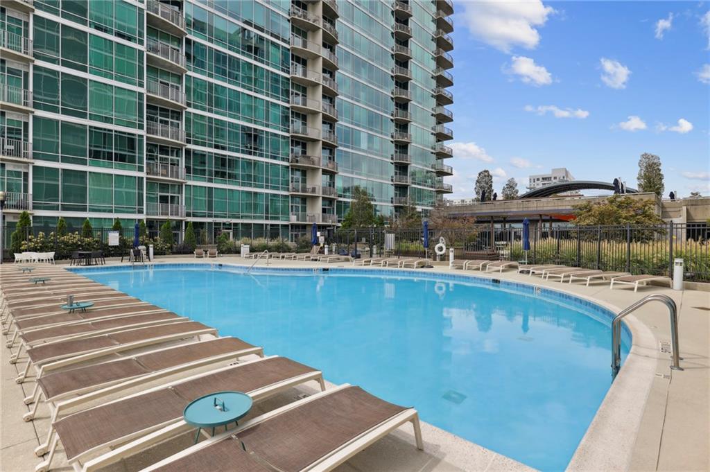 943 Peachtree Street NE Unit 1606