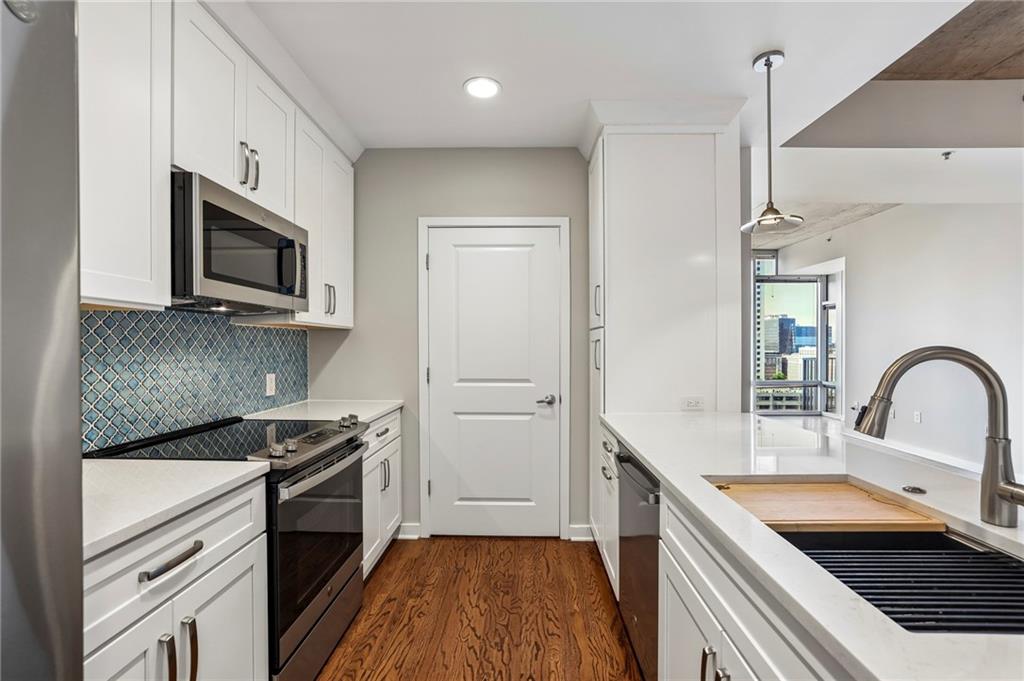 943 Peachtree Street NE Unit 1606