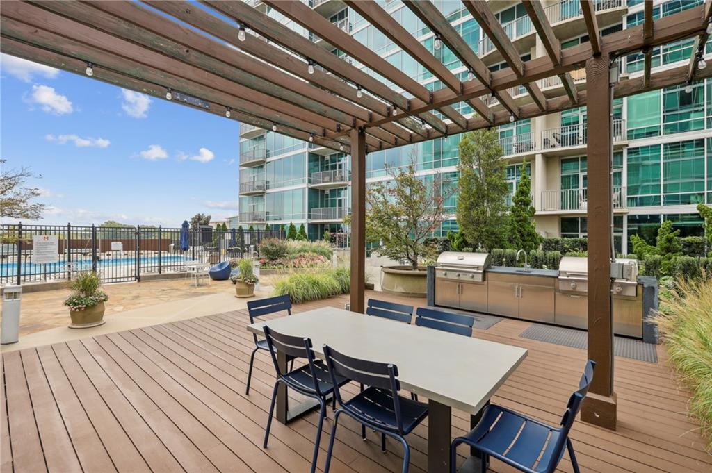 943 Peachtree Street NE Unit 1606