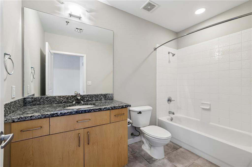 943 Peachtree Street NE Unit 1606