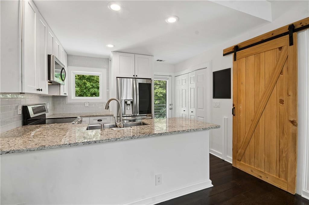 142 Moreland Avenue SE Unit 204