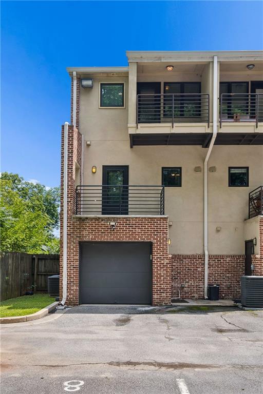 142 Moreland Avenue SE Unit 204