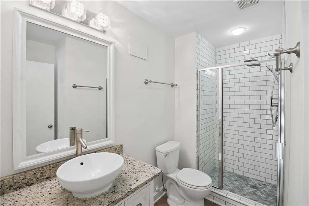142 Moreland Avenue SE Unit 204