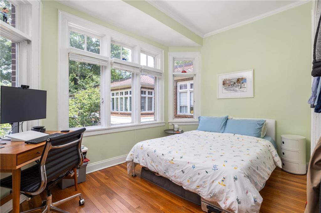 737 Barnett Street NE Unit B6