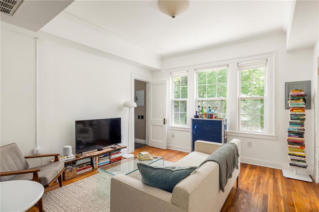 737 Barnett Street NE Unit B6