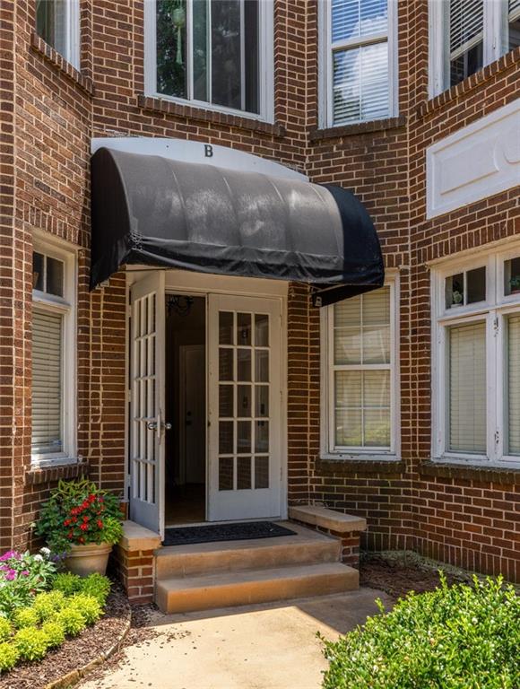 737 Barnett Street NE Unit B6