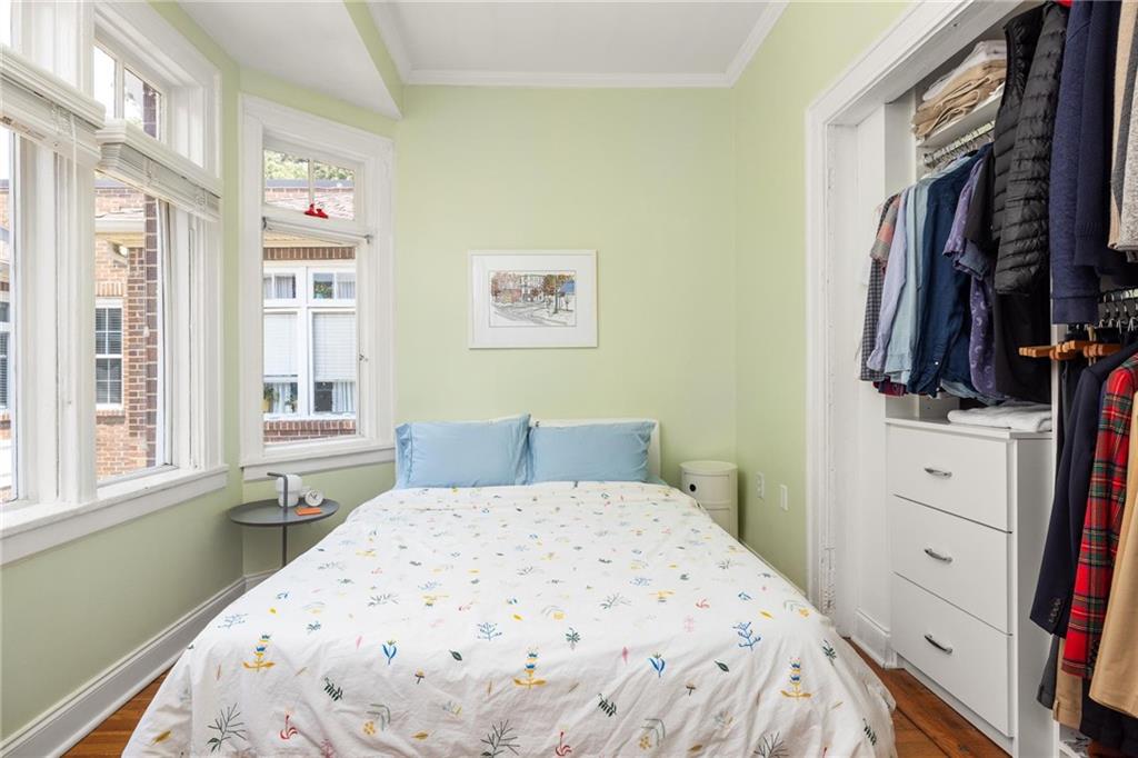 737 Barnett Street NE Unit B6