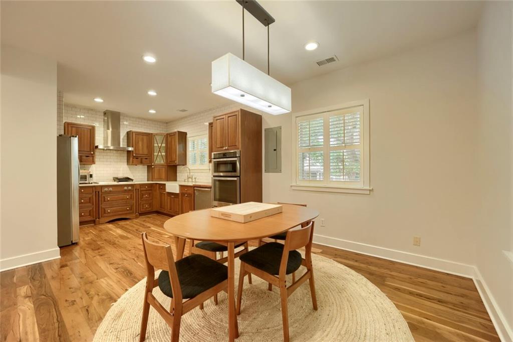 310 Oakdale Road