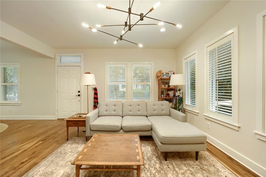 310 Oakdale Road