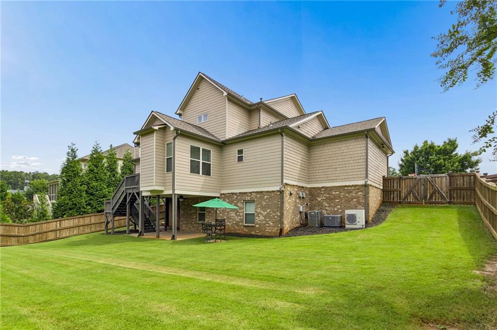 1045 Etris Manor Drive