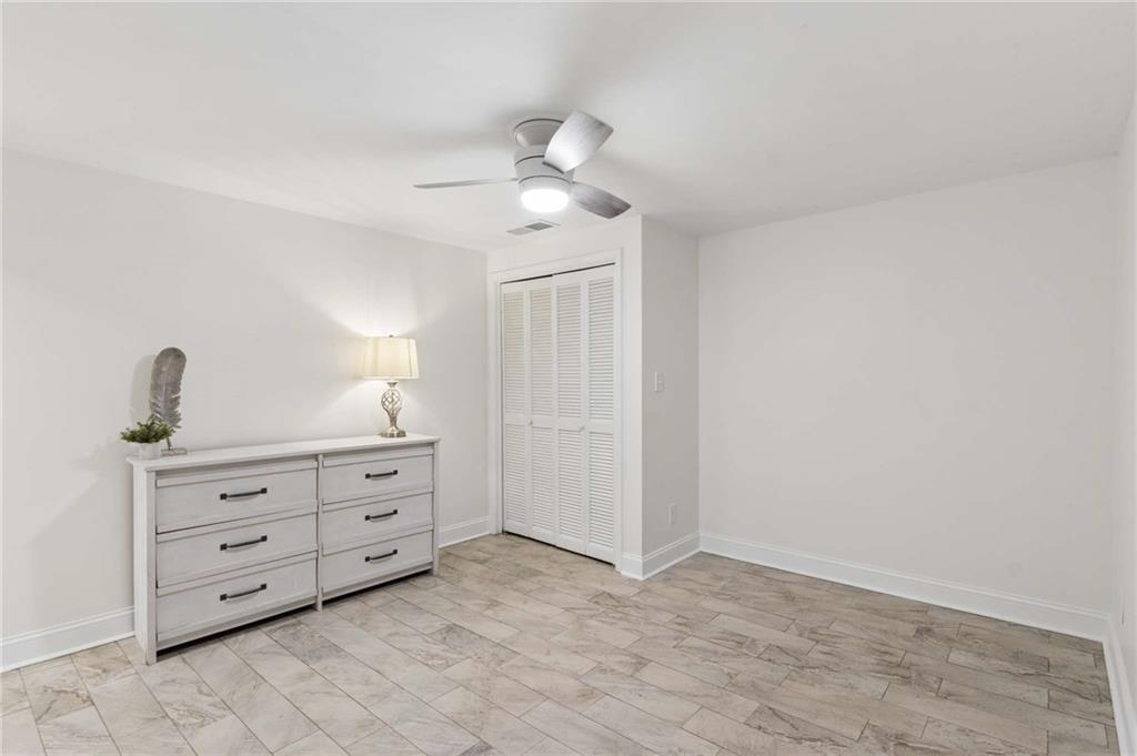 2383 Riverglenn Circle