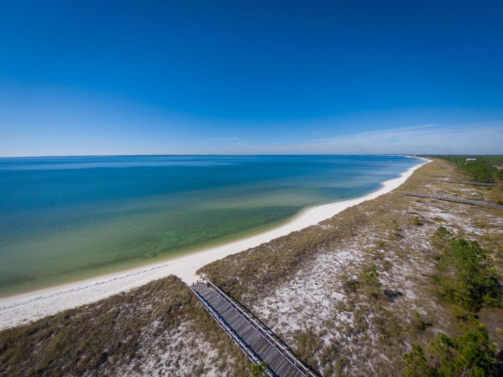 614 Tide Water Dr, Port St. Joe 32456