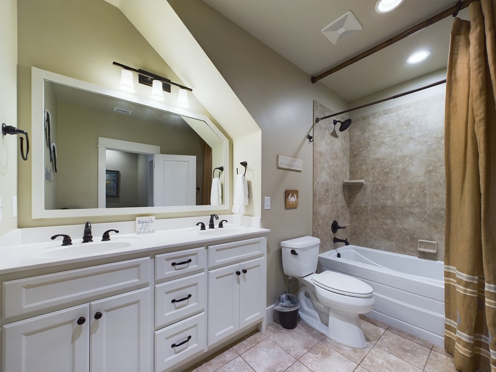 614 Tide Water Dr, Port St. Joe 32456