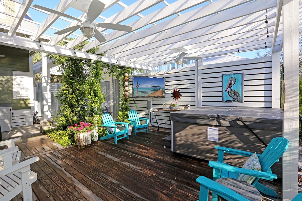 614 Tide Water Dr, Port St. Joe 32456