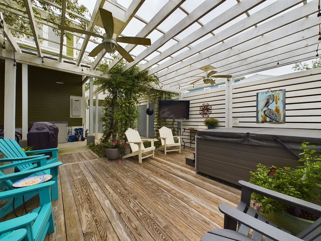 614 Tide Water Dr, Port St. Joe 32456