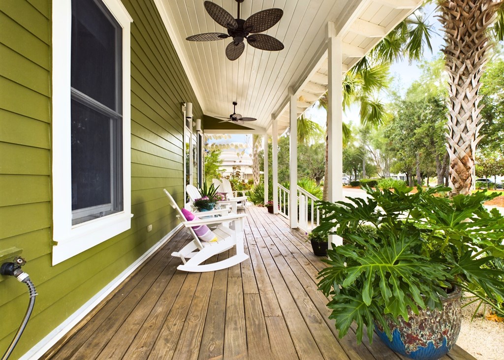 614 Tide Water Dr, Port St. Joe 32456