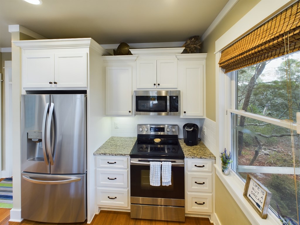 614 Tide Water Dr, Port St. Joe 32456