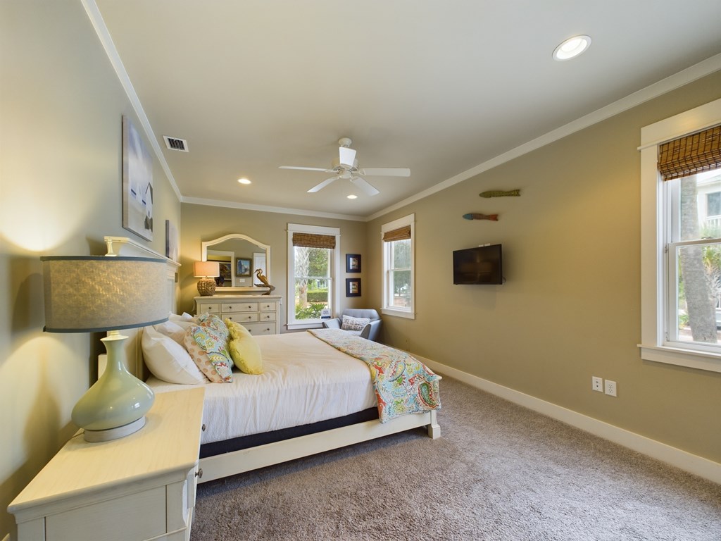 614 Tide Water Dr, Port St. Joe 32456