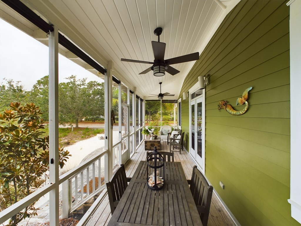 614 Tide Water Dr, Port St. Joe 32456
