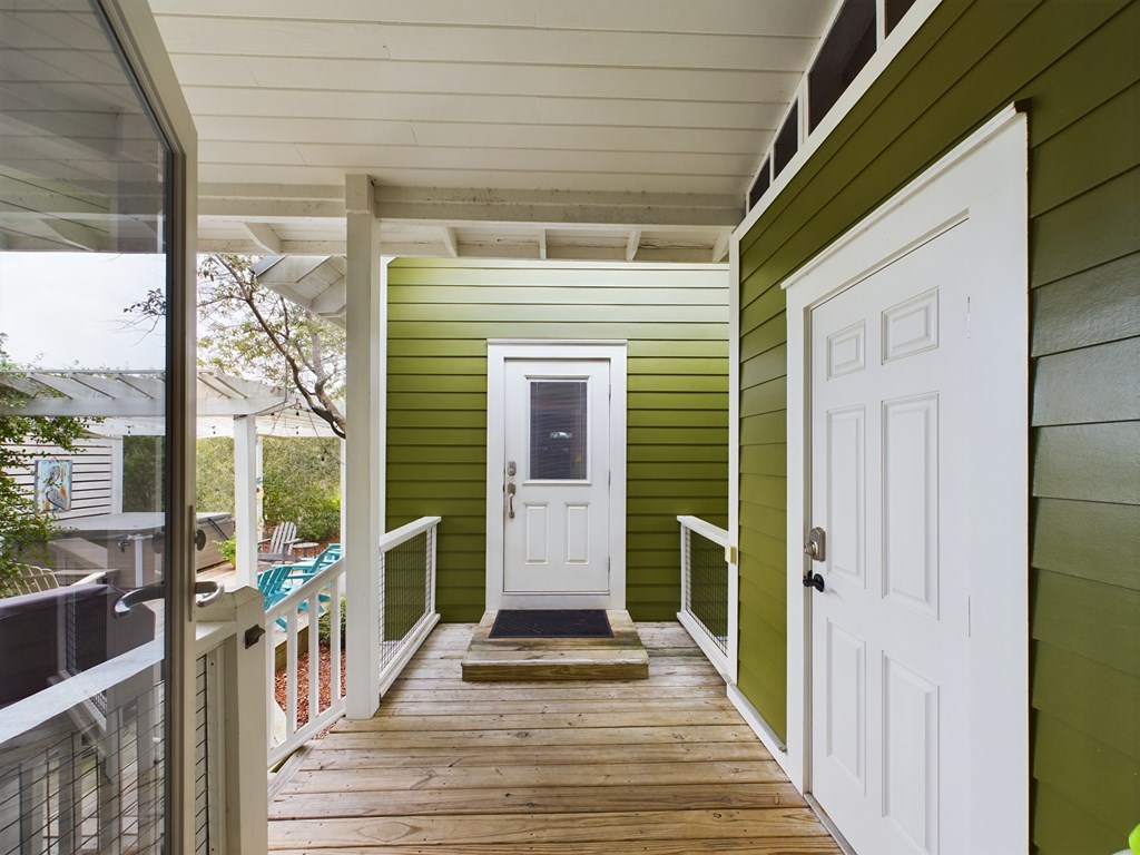 614 Tide Water Dr, Port St. Joe 32456