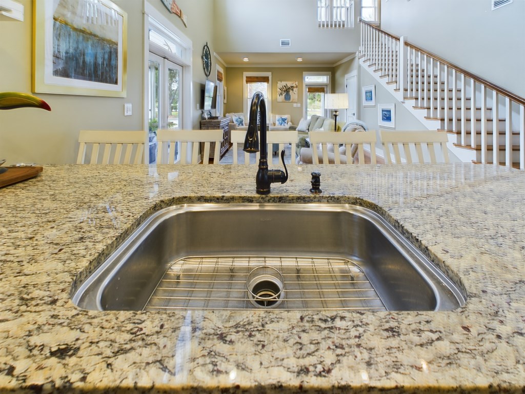 614 Tide Water Dr, Port St. Joe 32456