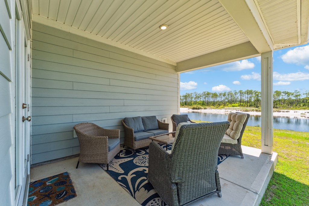 731 Backwater Rd, Port St. Joe 32456