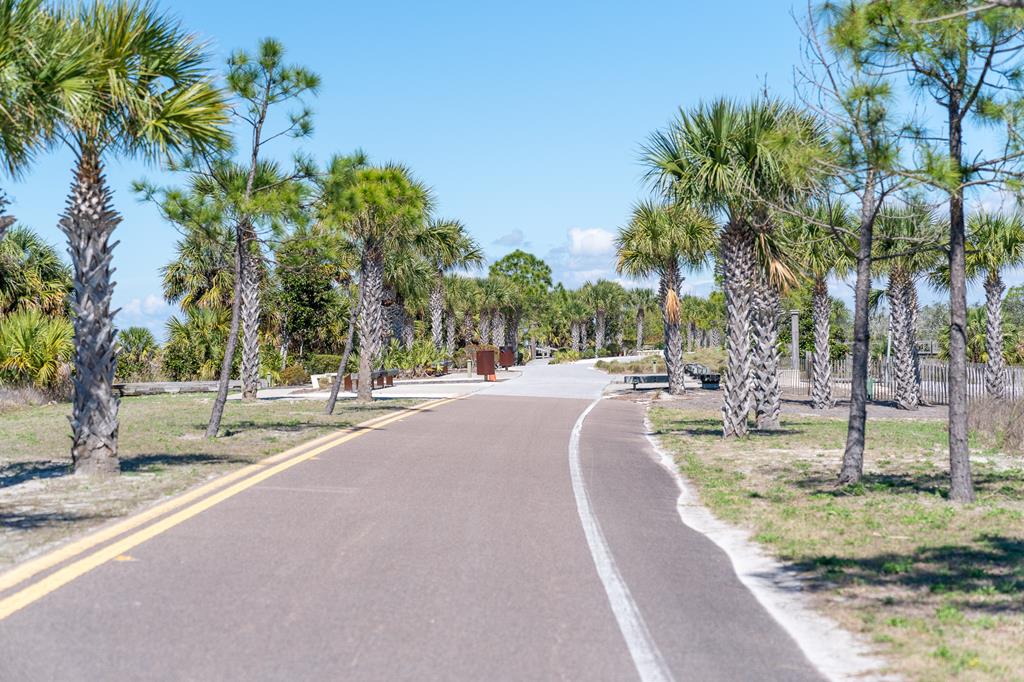 731 Backwater Rd, Port St. Joe 32456