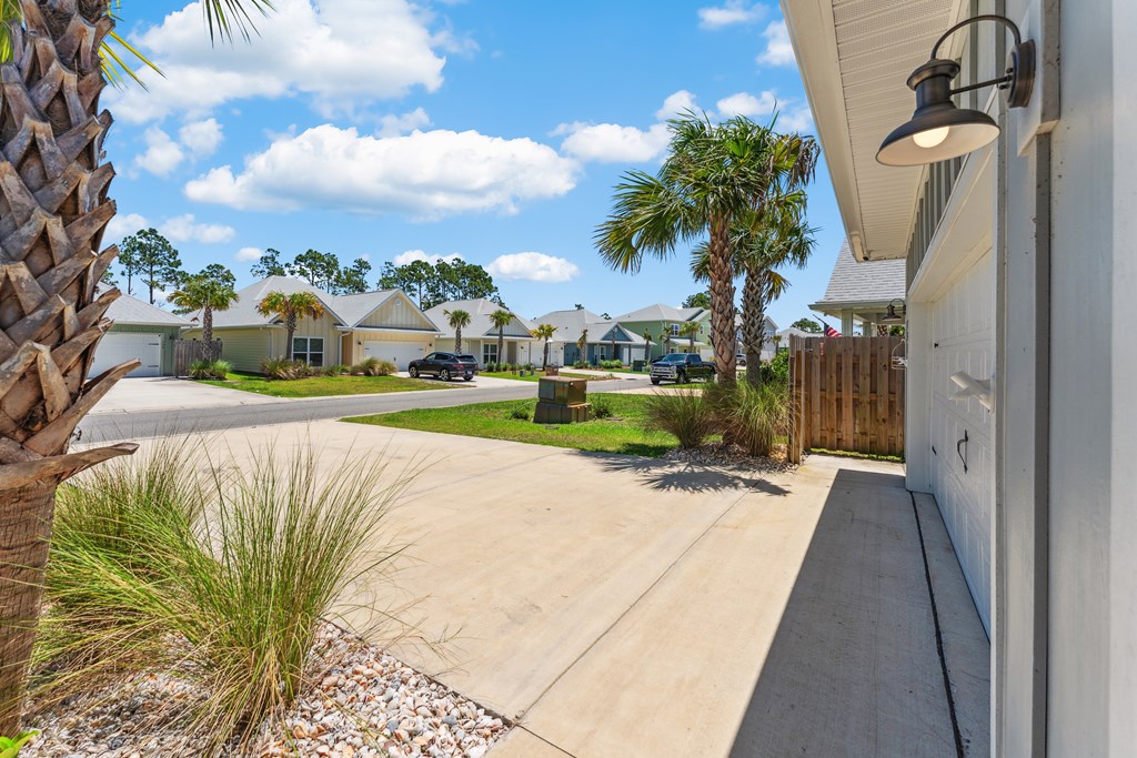 731 Backwater Rd, Port St. Joe 32456