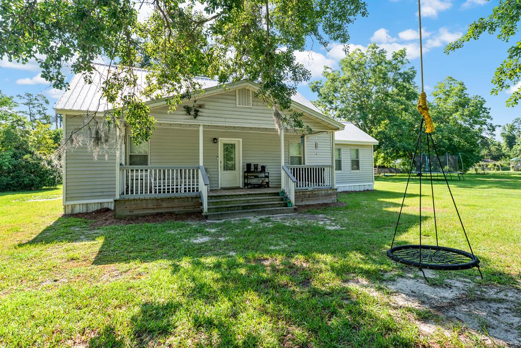 220 West Ave, 32465