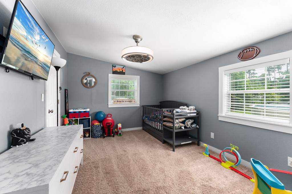 220 West Ave, 32465