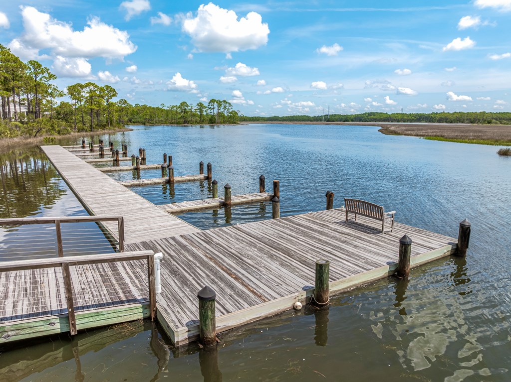 8405 Deepwater Creek Ln, 32413