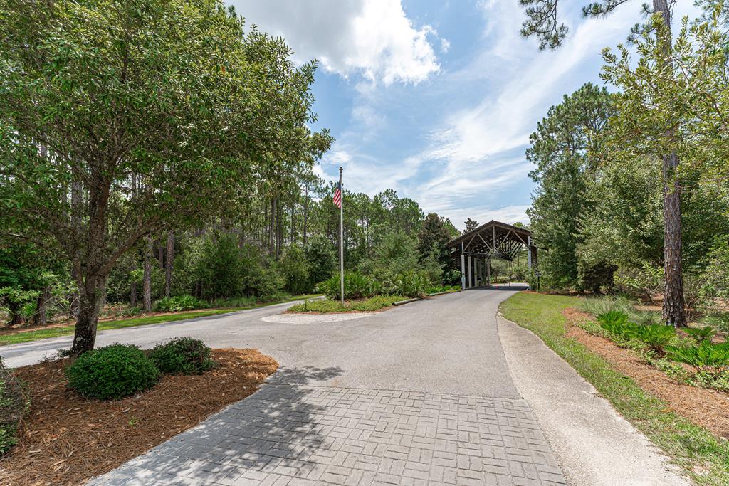 8405 Deepwater Creek Ln, 32413