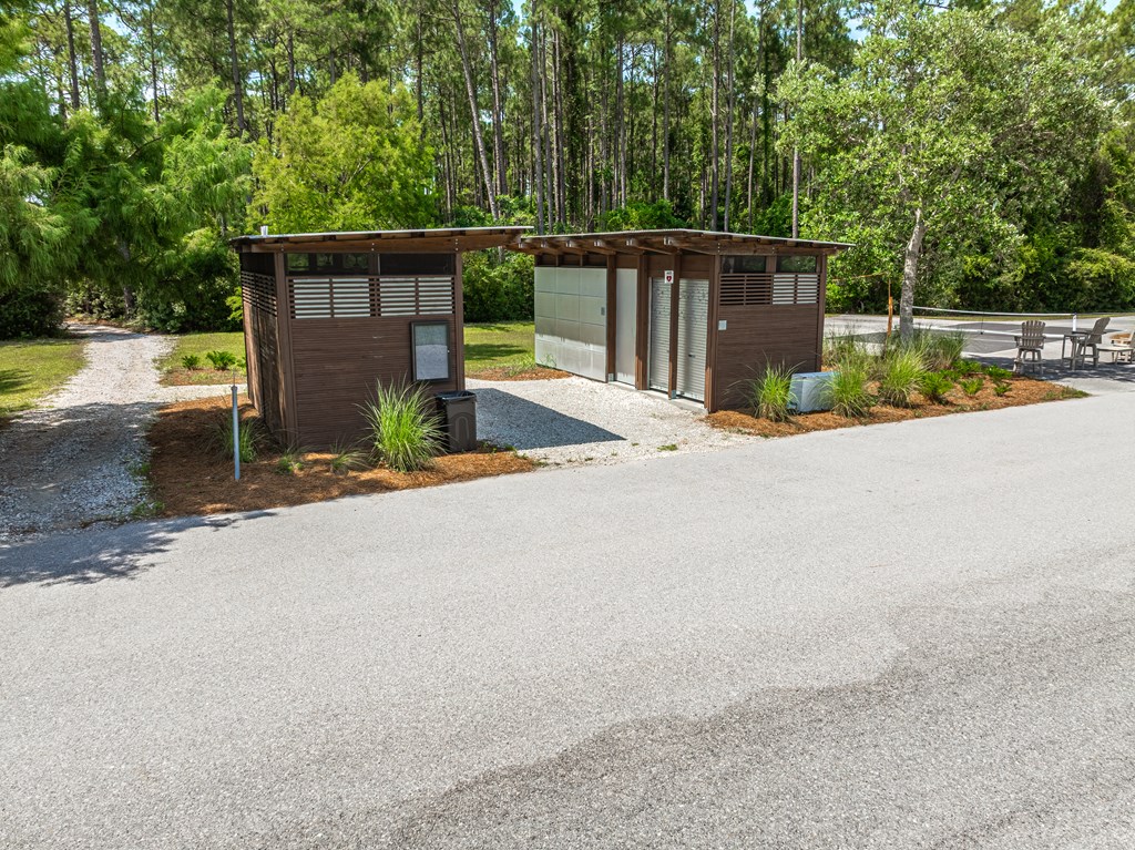 8405 Deepwater Creek Ln, 32413