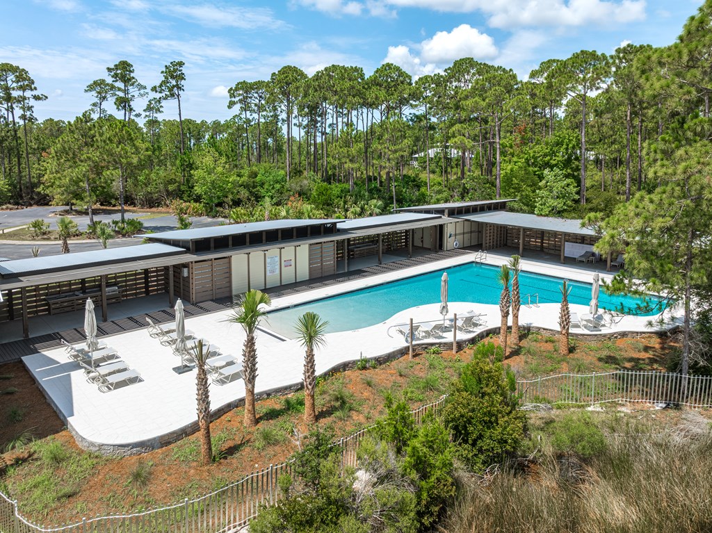 8405 Deepwater Creek Ln, 32413