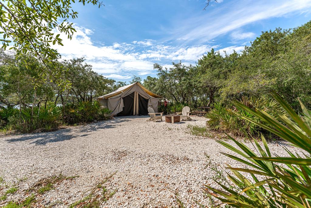 8405 Deepwater Creek Ln, 32413