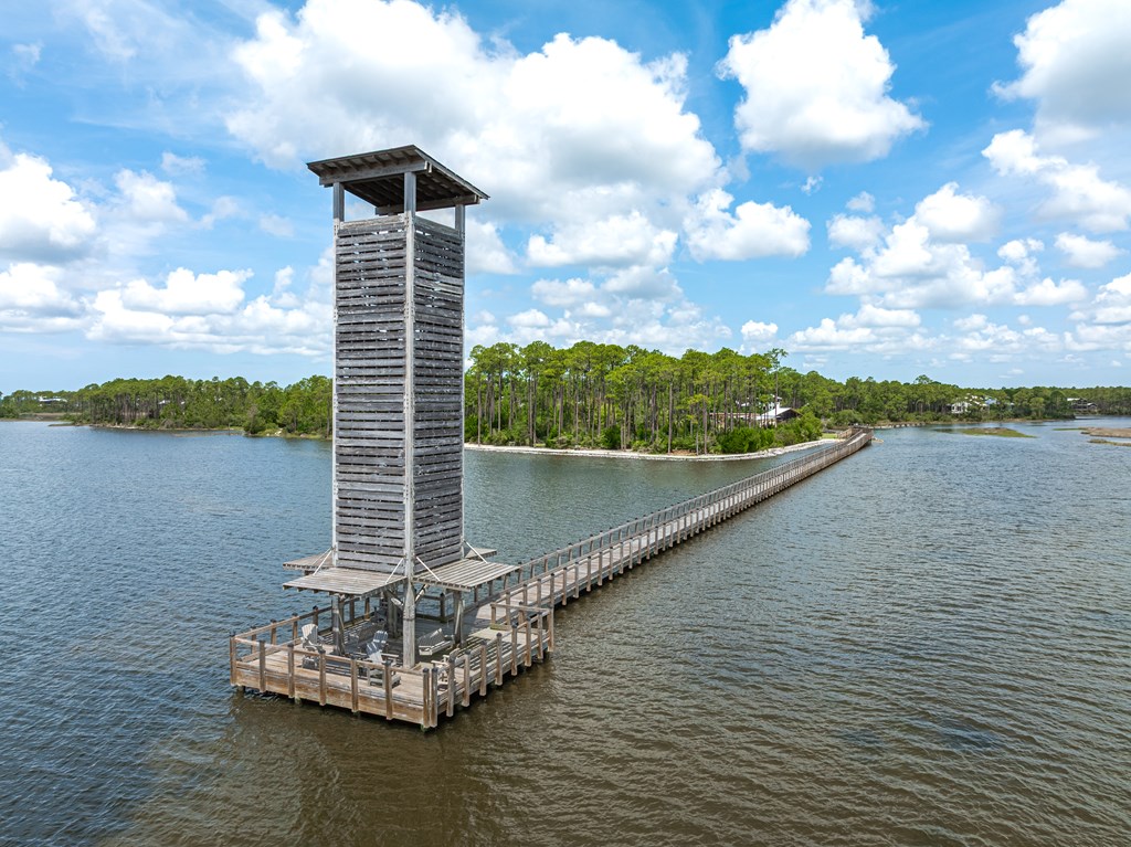 8405 Deepwater Creek Ln, 32413