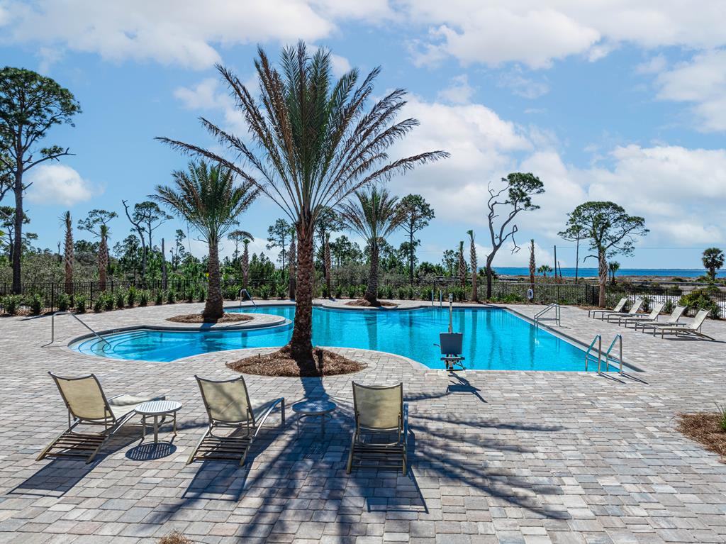 175 Heron Ct, Port St. Joe 32456