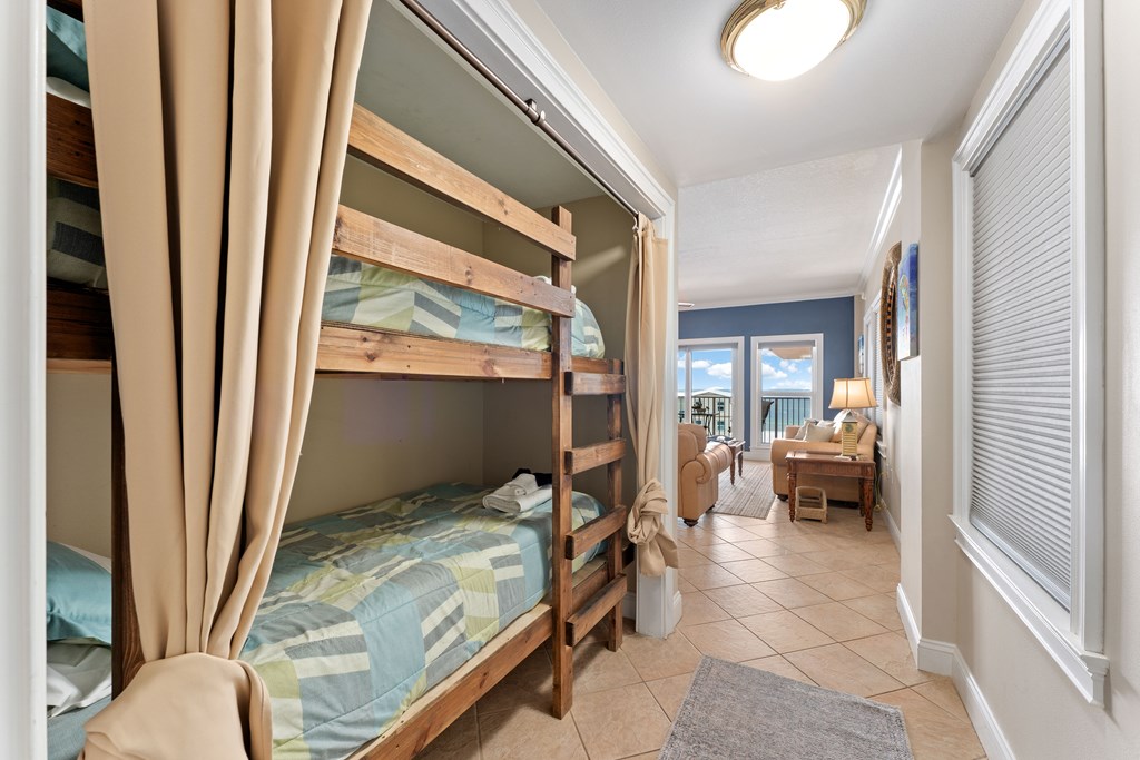 800 Hwy 98 # 404, Mexico Beach 32456 Unit: 404