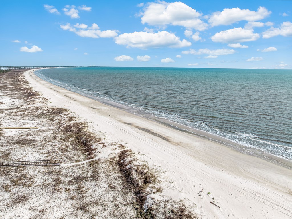 101 Circle Dr, Mexico Beach 32456