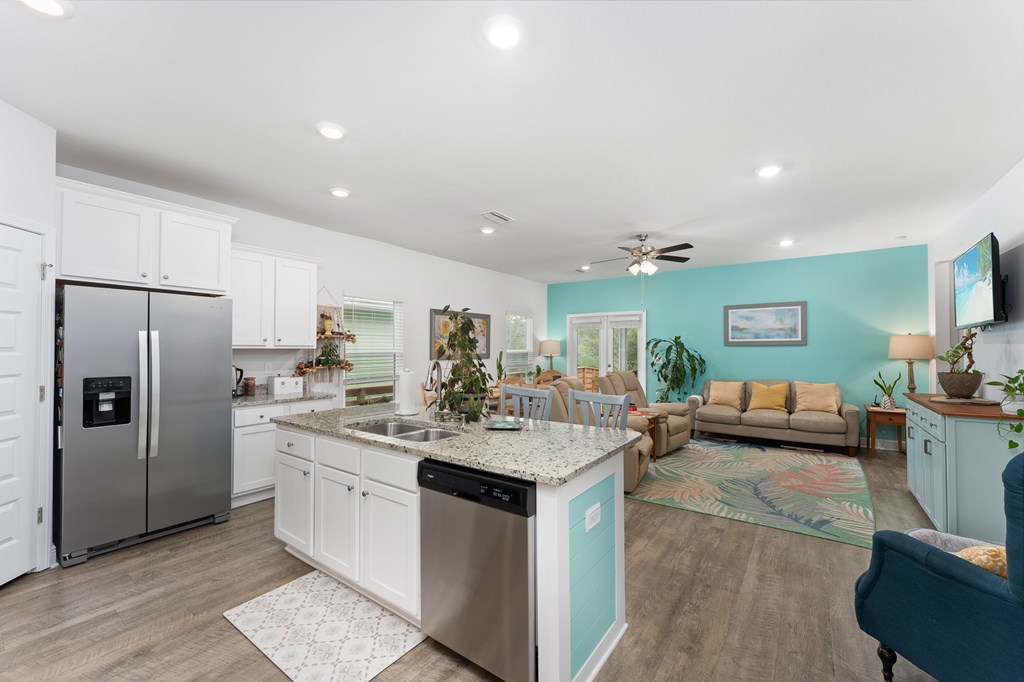 956 Backwater Rd, Port St. Joe 32456