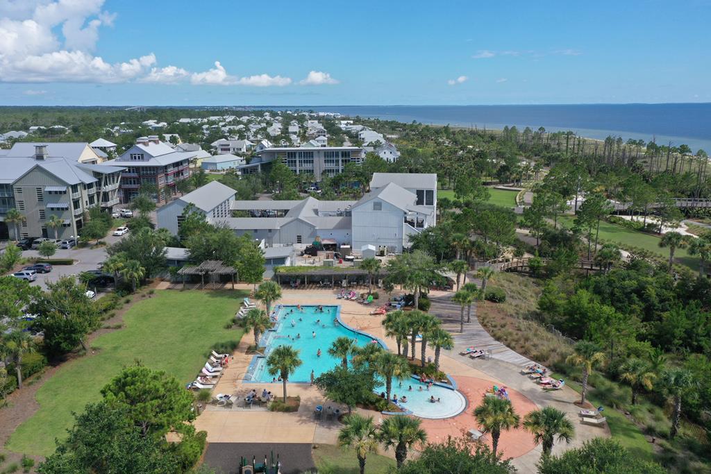 956 Backwater Rd, Port St. Joe 32456