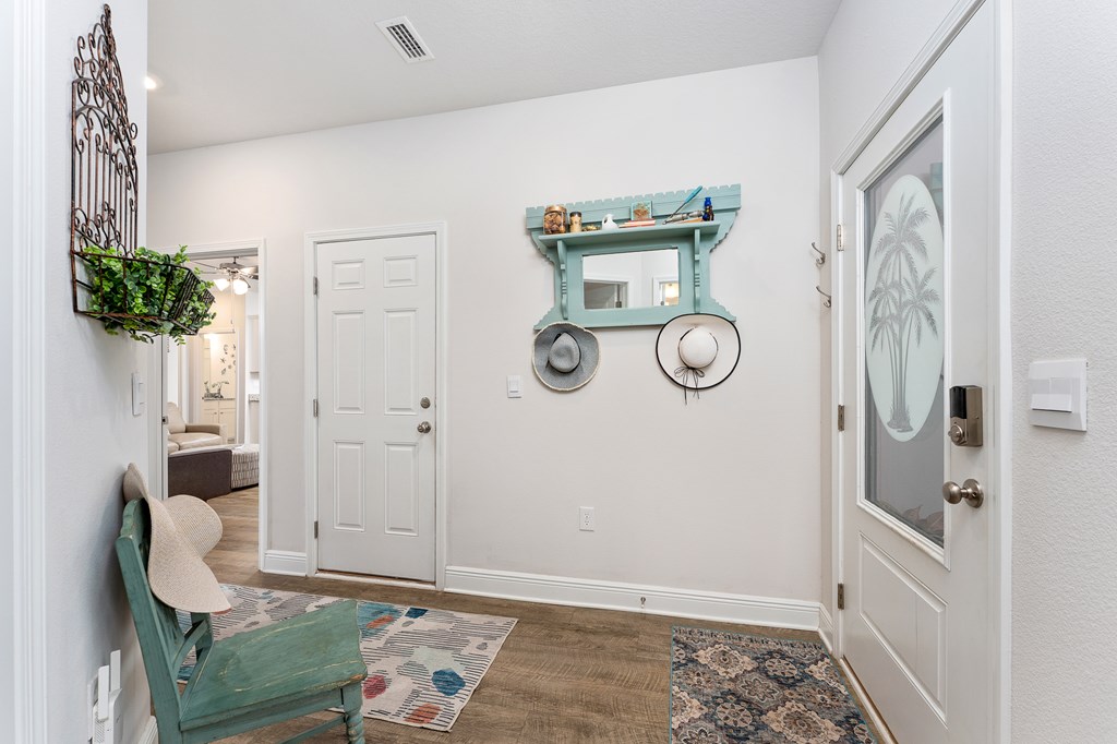 956 Backwater Rd, Port St. Joe 32456