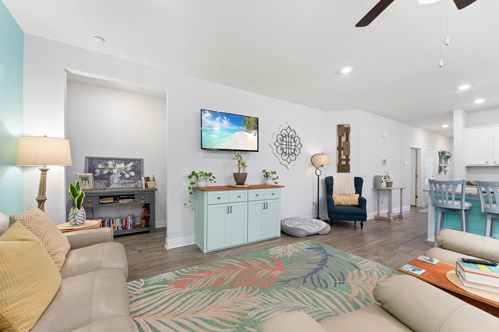 956 Backwater Rd, Port St. Joe 32456