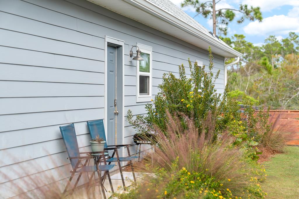 956 Backwater Rd, Port St. Joe 32456