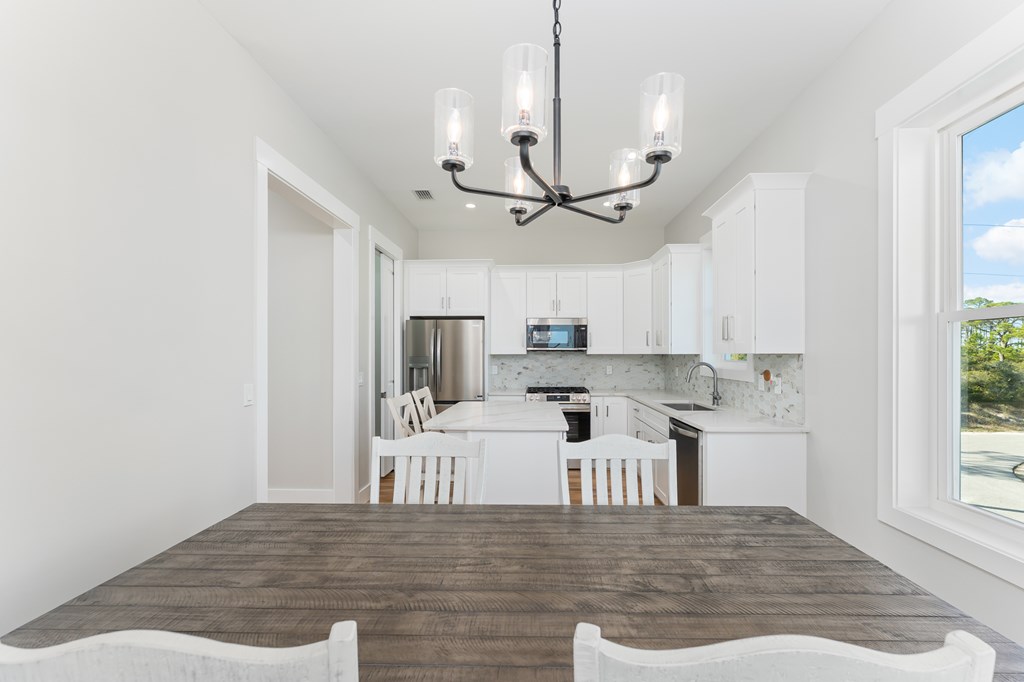 139 Lantana St, 32456