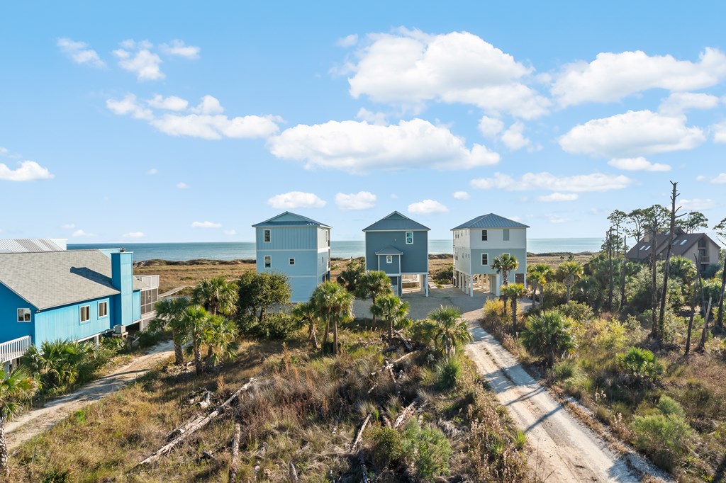 139 Lantana St, 32456