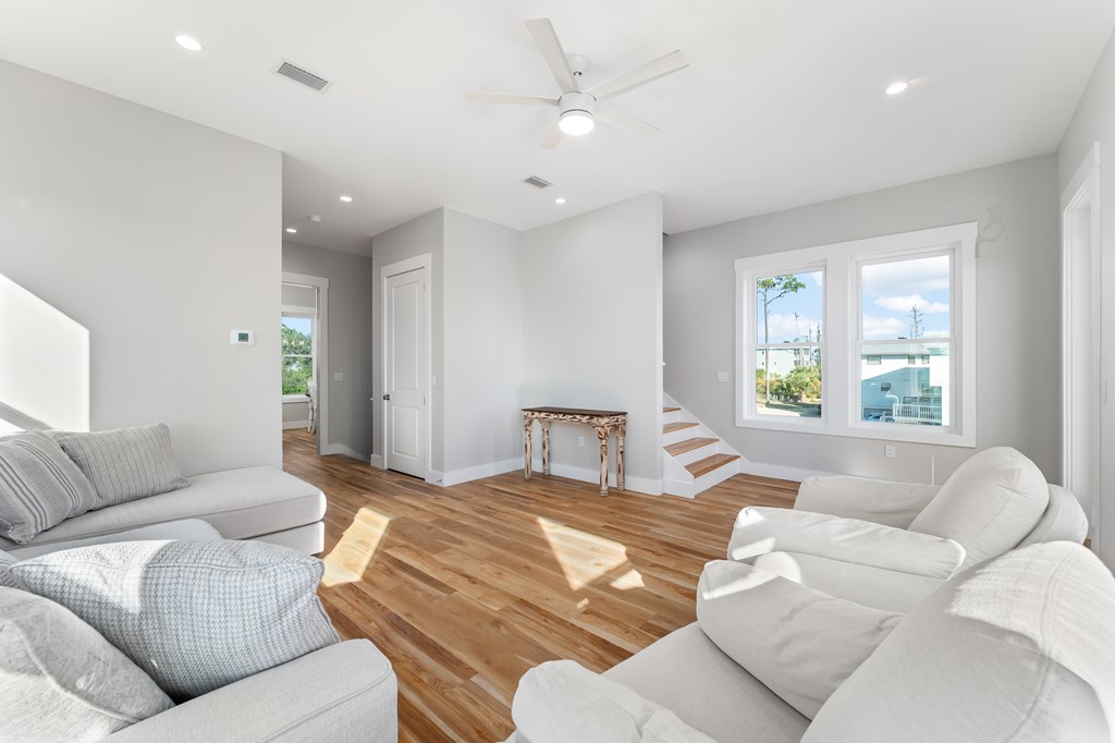 139 Lantana St, 32456